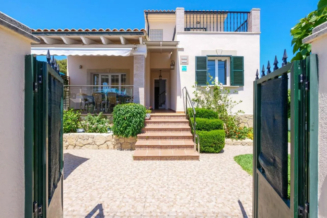 Villa Loli Alcudia  Alcudia (Mallorca)